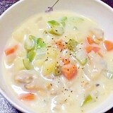 野菜がゴロゴロ♪食べるスープ クラムチャウダー